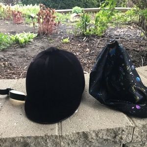 Ladies velvet riding hat A.z